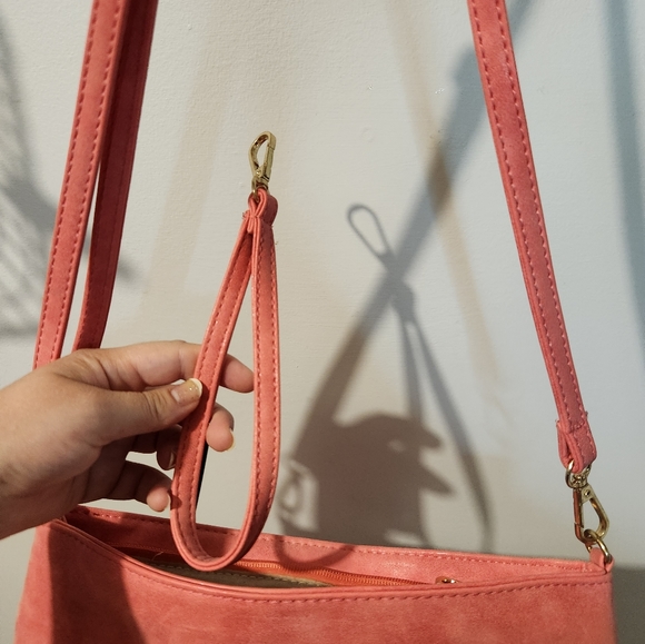 Coral pink classy purse - Picture 5 of 8